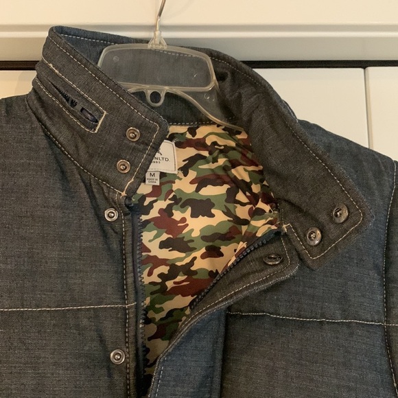 Ecko Unltd. Dark Blue Denim Puffer Winter Vest w/ Camo Lining Hidden Hood Size M - Picture 3 of 7